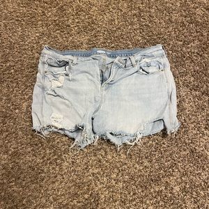 Old navy shorts size 16